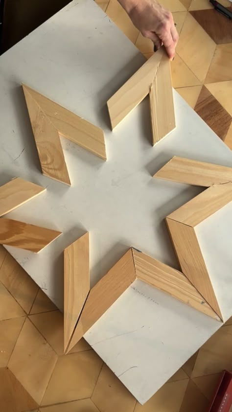 DIY with WOOD | Babette vd Nieuwendijk | Have you started with your Christmas projects yet? 🤗 It took me a while to get the angles right on this one 😅 but I still love how this... | Instagram Diy Wood Angel, Diy Wood Christmas Gifts, Diy Christmas Wood Projects, Neighborhood Christmas Gifts, Wood Christmas Trees Diy, Xmas Stars, Diy With Wood, Valentine Wood Crafts, Wooden Box Diy