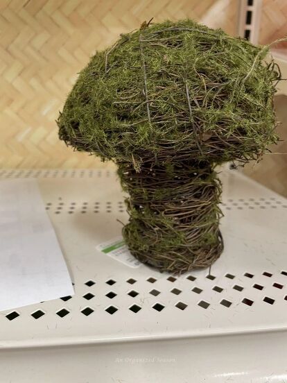 Have you noticed the mushroom home decor trend?Experts predict fungi will be huge in 2023! Get onboard, and let me show you how to make moss mushroom decor for your home!Alright, my friends, I’m going to be completely honest with you…I’m not a huge fan of mushrooms!If you would have told me last Spring I would be making moss mushrooms this year, I would have said you were out of your mind!!Just goes to show, you should never say never!!Everywhere I look, I see mushrooms! They are all o… Moss Mushroom, Mushroom Home Decor, Mushroom Stool, Mushroom Home, Hobby Lobby Crafts, Types Of Moss, Moss Decor, Finger Protector, Out Of Your Mind