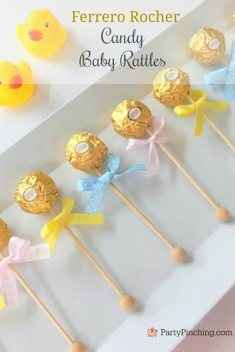 Dollar Store Baby Shower Ideas, Perlengkapan Bayi Diy, Babyshower Party, Idee Babyshower, Baby Shower Candy, Baby Shower Favors Girl, Baby Shower Treats, Baby Shower Desserts, Simple Baby Shower