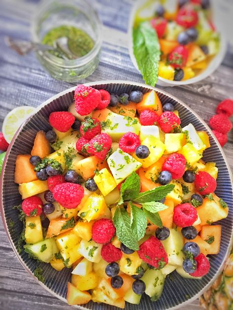 Fruit Salad with Honey Lime Mint Dressing Dressing For Fruit, Fruit Dressing, Mint Dressing, Best Fruit Salad, Dressing For Fruit Salad, Honey Lime Dressing, Fruit Salad Easy, Summer Salads With Fruit, Berry Salad