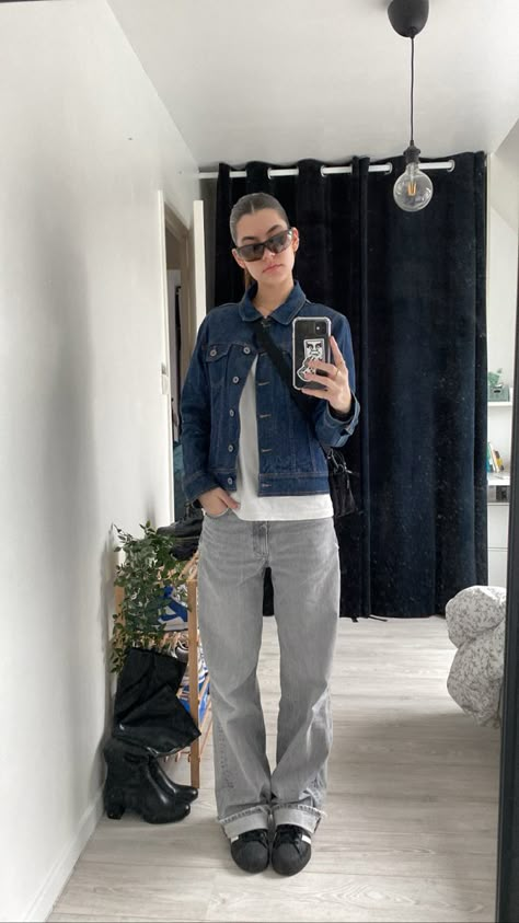 Canvas Jacket Womens, Gray Courderoy Pants Outfit, Gray Denim Outfit, Light Grey Denim Jeans Outfit, Grey Carpenter Pants Outfit, Grey Denim Pants Outfit, Grey Carhartt Pants Outfit, Grey Pants Outfit Aesthetic, Grey Corduroy Pants Outfit