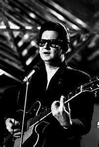 Roy Orbinson Famous Legends, Zabriskie Point, Travelling Wilburys, Female Poets, Love Theme, Roy Orbison, Teddy Boys, Rock N’roll, Country Music Singers