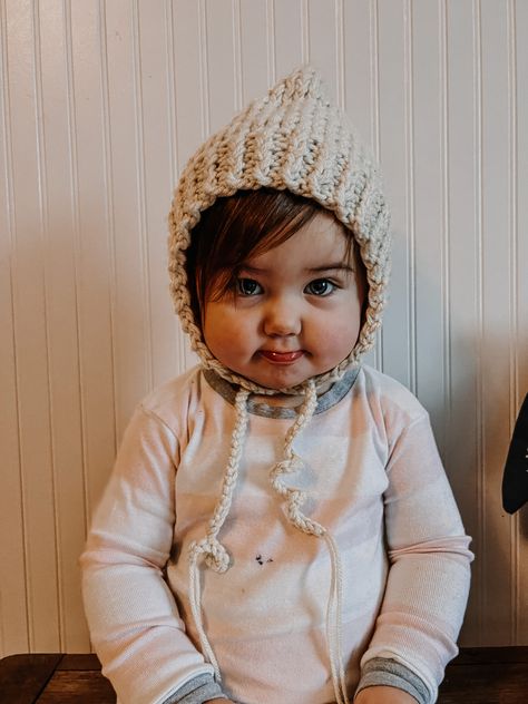 Free Knit Bonnet Pattern, Knitted Bonnet Pattern Free, Knit Bonnet Pattern Free, Baby Bonnet Pattern Free, Knit Baby Bonnet, Baby Bonnet Pattern, Knitted Bonnet, Knit Bonnet, Knitted Projects