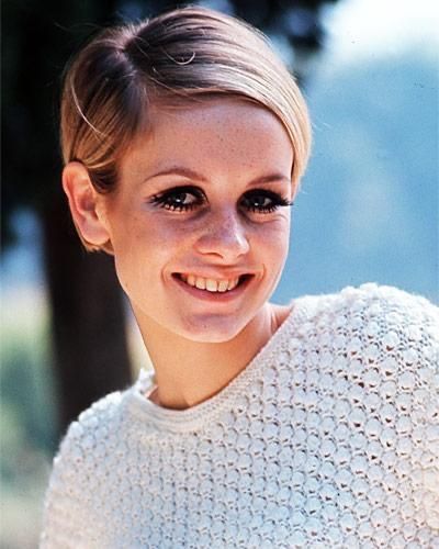 Twiggy Haircut, Twiggy Hair, Twiggy Fashion, Rachael Taylor, Jean Shrimpton, 60s Women, Bangs For Round Face, Mary Quant, Evan Rachel Wood