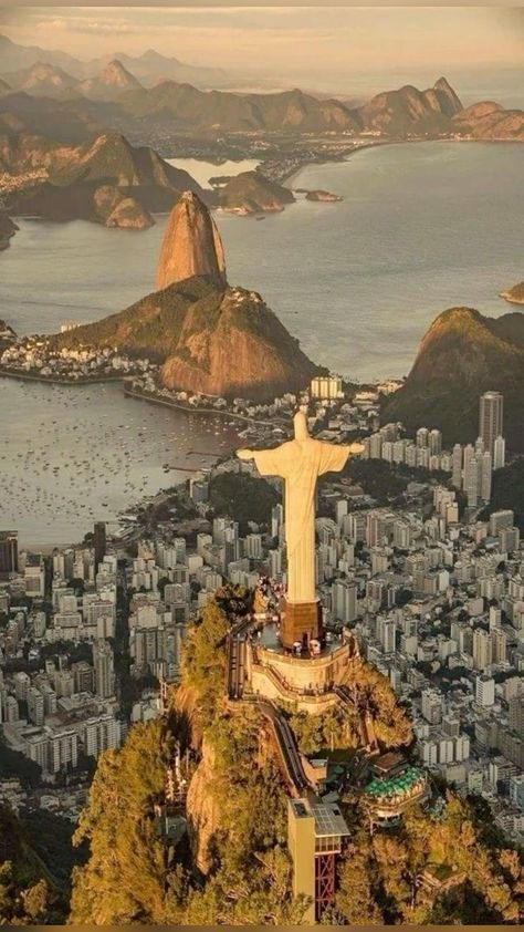 Brazil Life, Brazil Culture, Rio Brazil, Brazil Travel, Pretty Landscapes, Beautiful Places On Earth, Twin Peaks, Summer Travel, Travel Aesthetic