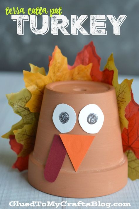 Thanksgiving Centerpieces Diy, Turkey Crafts Kids, Fun Thanksgiving Crafts, Crafts Clay, Thanksgiving Crafts Preschool, Thanksgiving Turkey Craft, Easy Thanksgiving Crafts, Centerpiece Craft, Thanksgiving Projects