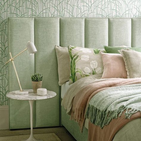 [New] The 10 Best Home Decor Ideas Today (with Pictures) #HomeDecorIdeas Wide Headboard, Mint Green Decor, Luxury Headboard, Upholstered Headboards, House Deco, Green Bedding, Headboard Designs, Green Home Decor, Contemporary Bed