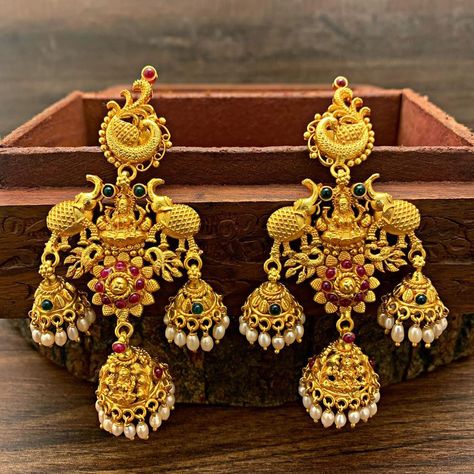 3 Jhumka Earrings Gold, Jhumka Earrings Gold, Silver Jhumka Earrings, Gold Jhumka, Jewellery Board, Ear Cuff Jewelry, Gold Temple Jewellery, Wedding Necklace Set, Indian Bridal Jewelry Sets