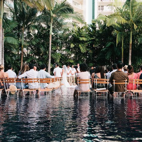 The Modern Honolulu, Oahu | 25 Impossibly Beautiful Wedding Locations In Hawaii Wedding Venues Hawaii, Hawaii Honolulu, Honolulu Oahu, Oahu Wedding, Destination Wedding Locations, Destination Wedding Ideas, Hawaiian Wedding, Hawaii Wedding, Wedding Destination