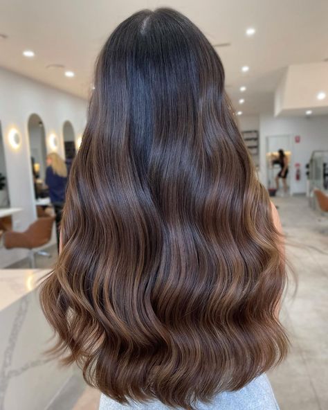 Sydney Balayage & Blondes on Instagram: “Formula Breakdown: 1 Campos Mocha Coffee with 2 shots, 4 Lindt Caramel Squares, now here’s where it gets interesting, you squash the…” Caramel Mocha Balayage, Mocha Balayage, Caramel Squares, Caramel Mocha, Mocha Coffee, Blonde Balayage, Mocha, Balayage, Caramel