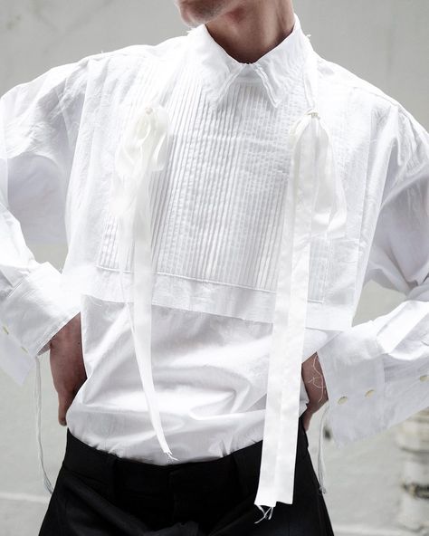 Avant Garde Store In Hong Kong on Instagram: “White Shirt By Midorikawa SS21 Collection #midorikawa” Instagram White, White Button Down, Fashion Painting, Fashion Portrait, Starling, White Shirt, Chef's Jackets, Hong Kong, Womens Shirts