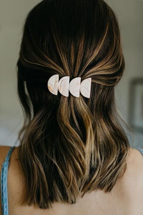 pinterest: camilleelyse ♡ Knot Ponytail, Clay Hair, Coconut Oil Hair Mask, Long Face Hairstyles, Polymer Clay Jewelry Diy, Coconut Oil Hair, Clay Jewelry Diy, Polymer Clay Jewelry, Half Moon