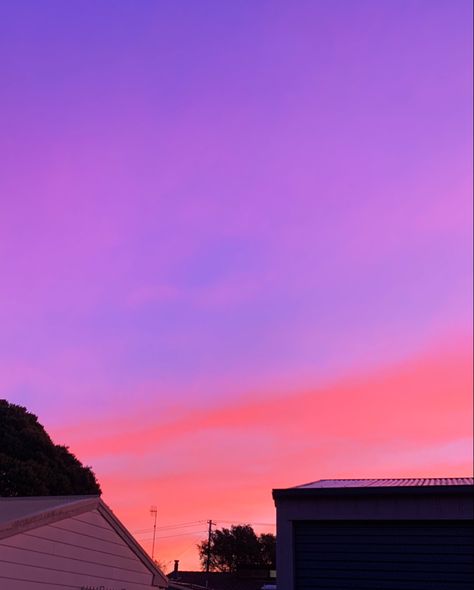 sunset | violet | purple | dusk Sunsets Purple, Sunset Purple Aesthetic, Violet Sunset, Purple Yellow Sunset, I Dont Need Anyone, Purple And Orange Sunset, Fantasy High, Violet Purple, Panama