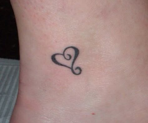 Swirly Heart Decorative Heart Tattoo, Swirly Heart Tattoo, Interlocking Heart Tattoo, Neat Tattoos, Simple Heart Tattoos, Swirl Tattoo, Spiral Tattoos, I Hate It Here, Small Tattoos Simple