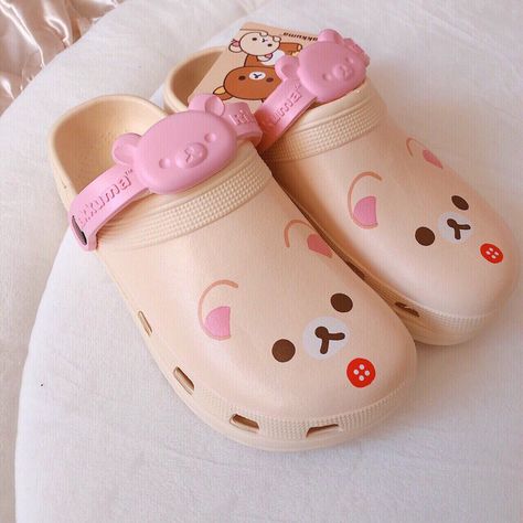 a need fr T_< Hat Aesthetic, Cute School Stationary, Hello Kitty Coloring, Kawaii Shoes, Girly Shoes, Princess Outfits, Rilakkuma, Kawaii Clothes, Dream Shoes