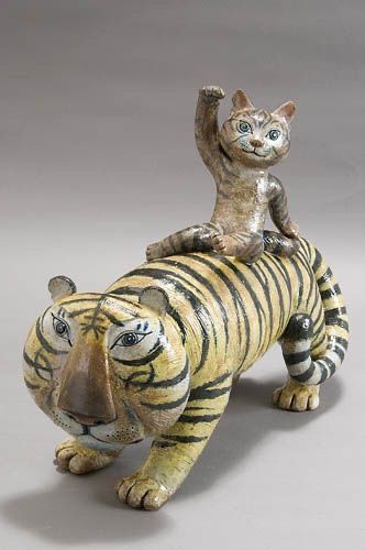 Tiger Art, Animal Masks, Cute Clay, Maneki Neko, Glass Animals, Arte Popular, Japan Art, Lucky Cat, Ceramic Figurines