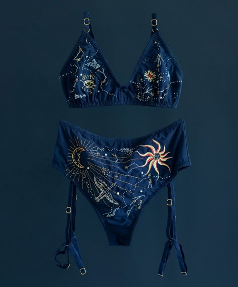 Love Swans, Body Lingerie, The Milky Way, 12 Zodiac, Best Lingerie, Zodiac Constellations, Soft Bra, Swans, Milky Way