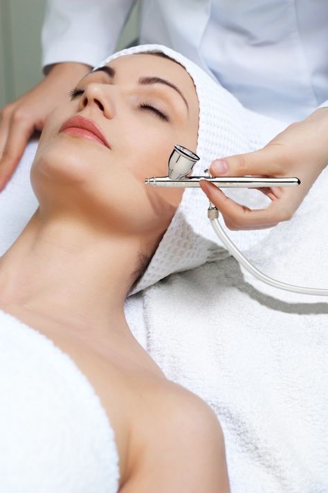 Types Of Facials, Oxygen Facial, Cosmetic Treatments, Facial Spa, Healthy Glowing Skin, Day Spa, Chemical Peel, Skin Care Treatments, New Skin