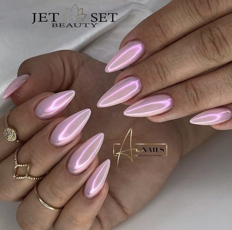 Acrylic Nails Stiletto, Almond Nail Art, Chrome Nails Designs, Fancy Nails Designs, Pointed Nails, Christmas Nails Acrylic, Acrylic Nails Coffin Short, Summer Acrylic Nails, Nail Designs Glitter