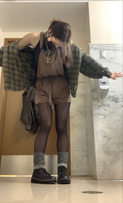 Over The Top Outfits Fashion Ideas, 1980s Grunge Outfits, Pale Indie Outfits, Mossy Outfit Aesthetic, Goblin Aesthetic Outfits, Neverland Aesthetic Outfits, Forest Outfit Summer, Dark Fits Aesthetic, Michellecore Outfits