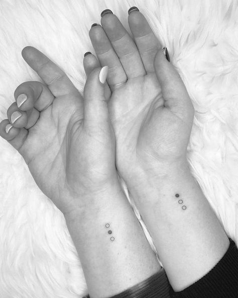 Growth Minimalist Tattoo, 4 Way Matching Tattoos, Minimalist Tattoo For Sisters, Simple Matching Sister Tattoos, Tattoo Ideas For Three Sisters, Tattoo Ideas For Twin Sisters, Matching Sisters Tattoo, Tattoos Matching Sister, Minimalist Sister Tattoo