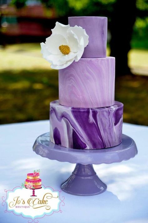 Purple And White Wedding Cake, Marbled Fondant, Marble Wedding Cake, Purple And White Wedding, Cake Boutique, Wedding Cake Tops, Purple Wedding Cakes, Fondant Wedding Cakes, Purple Cakes