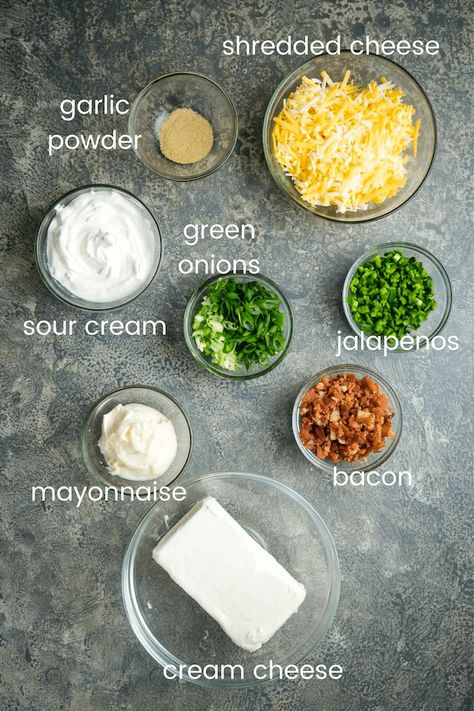 Fresh Jalapeno Recipes Appetizers, Jalapeno Popper Dip Easy, Best Jalapeno Popper Dip, Fresh Jalapeno Recipes, Bacon Jalapeno Dip, Popper Dip Recipe, Jalapeno Dip Recipes, Fresh Jalapeno, Jalapeno Cream Cheese Dip