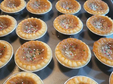 Mini Butter Tarts Mini Butter Tarts, Butter Tart, Mini Tart Pans, Butter Tarts, Homemade Pastries, Tart Shells, Mini Tart, Tart Pan, Tart Recipes