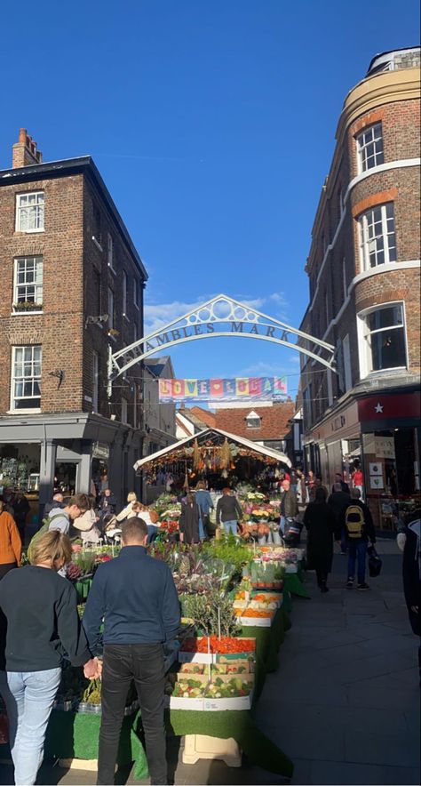 University Of York Uk, Uni Of York, York Shambles, Quarterlife Crisis, Flowers Market, Grad Trip, York Uk, Quarter Life Crisis, Uni Room