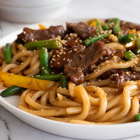 Beef Udon Noodles (ready in 20 minutes) Mongolian Beef Udon Noodles, Beef Udon Noodles, Beef Udon Stir Fry, Shaken Beef, Beef Udon, Chicken Bulgogi, Udon Stir Fry, Beef Noodle Stir Fry, Udon Noodles Recipe