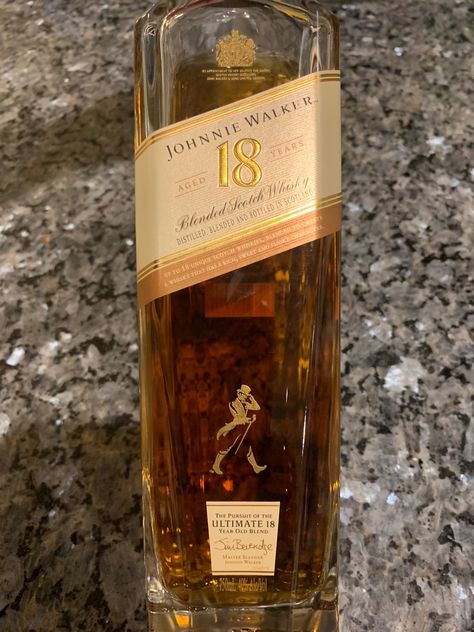 Johnny Walker 18 ($80) Light with a subtle complexity of flavors. Johny Walker Whisky, Johnny Walker, Blended Scotch Whisky, Whiskey Drinks, Scotch Whiskey, Johnnie Walker, Madhuri Dixit, Bottle Storage, Drink Me