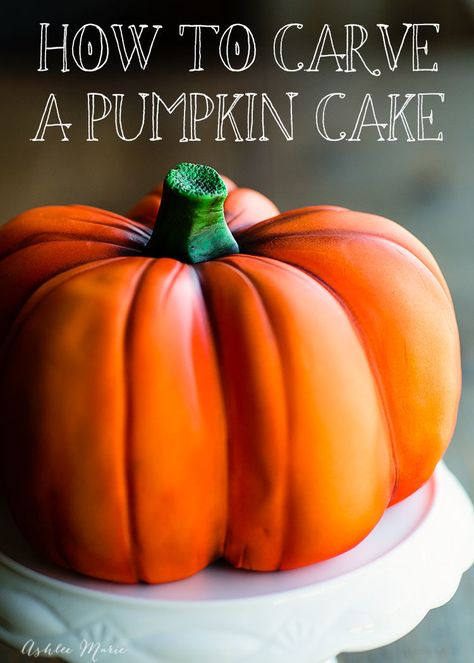 Autumn Cake Ideas, Airbrushed Cakes, Pumpkin Shaped Cake, Halloween Pumpkin Cake, Pumpkin Cakes, Autumn Cake, Cake Decorating Party, Savory Cakes, Pumpkin Bundt Cake