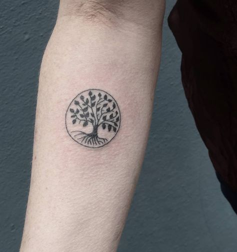 Tree Of Good And Evil, Tree Tattoo Meaning, Tree Sleeve Tattoo, Petite Tattoos, Simple Tattoo Designs, Sacred Tree, Tree Of Life Tattoo, Large Tattoos, Semi Permanent Tattoo