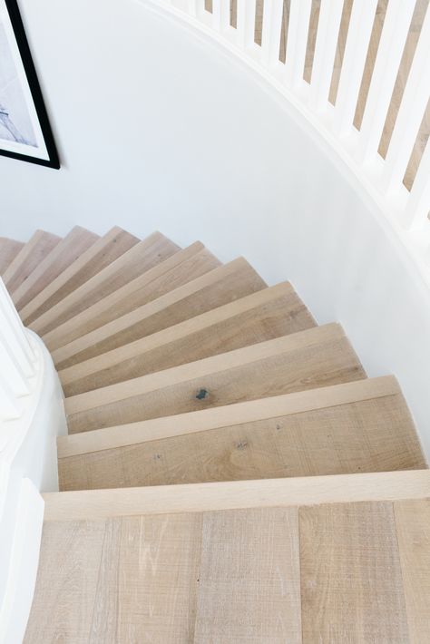 wood flooring on stairs Light Flooring White Walls, Flooring Ideas Beach House, Engineered Hardwood Stairs, Coastal Modern Flooring, Beach House Wood Floors, Second Floor Flooring Ideas, Best Engineered Hardwood Floors, Coastal Tile Flooring, Beachy Flooring