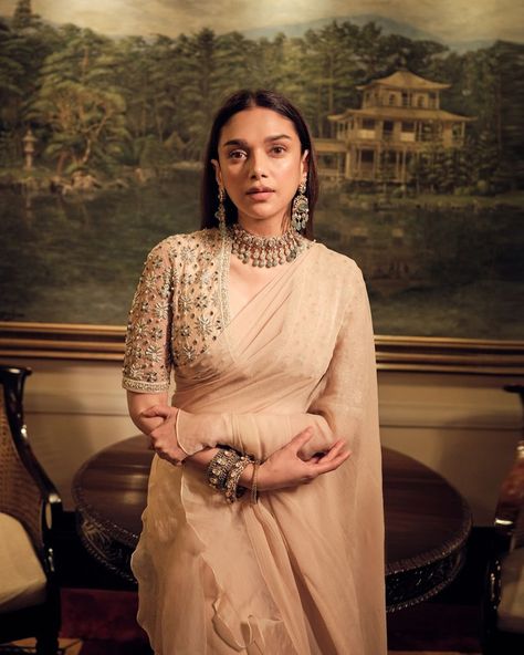 A moment for @aditiraohydari’s timeless ruffle sari perfection — of course, it’s Ridhi Mehra’s signature drape. Make it yours at #Indiaspopup (link in bio). Ridhi Mehra, Saree Drape, Celebrities Outfits, Aditi Rao Hydari, Traditional Chic, Stylish Kurtis, Kurtis Design, Stylish Kurtis Design, Aditi Rao