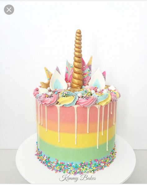 Unicorn drip cake Unicorn Drip Cake, Unicorn Sleepover, Unicorn Birthday Party Cake, Birthday Drip Cake, Big Cupcake, Rainbow Unicorn Cake, Candy Birthday Cakes, 5th Birthday Cake, Little Pony Cake