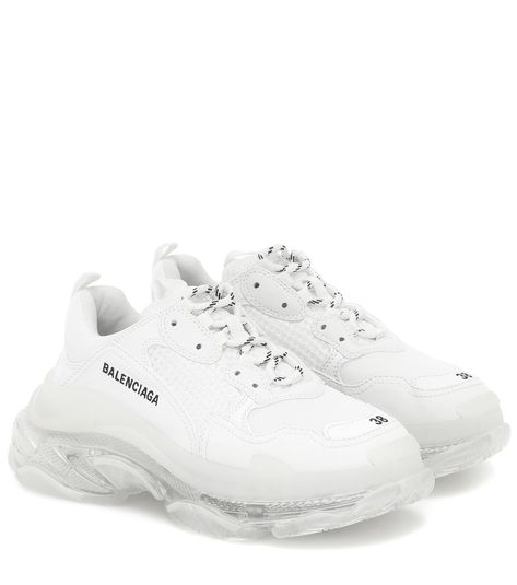 Balenciaga Triple S Clear Sole, Designer Sneakers Women, White Balenciaga, Mcqueen Sneakers, Balenciaga Sneakers, Nike Shoes Jordans, Fancy Shoes, White Sneakers Women, Cute Nikes