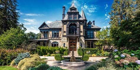 Forest Witch House, Napa Valley Bachelorette Party, Napa Valley Map, Napa Valley Bachelorette, Small Towns In California, Napa Valley Hotels, Wine Icon, Victorian Theme, Food Luxury