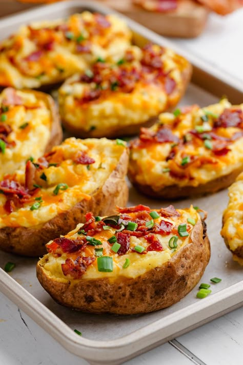 Twice Baked Potatoes Twice Baked Potatoes Easy, Easy Twice Baked Potatoes, Twice Baked Potato, Potatoes Easy, Potatoes Baked, Baked Potato Recipes, Bacon And Cheese, Potato Recipes Side Dishes, Twice Baked