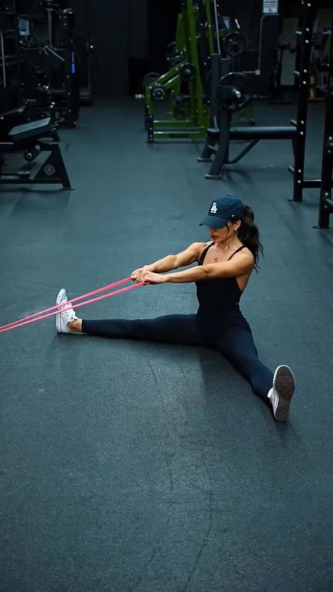 Health & Fitness (@FitnessF0rWomen) on X Crossfit Warmup Exercises, Best Workout For Beginners, Gym Workout Plan For Women, Trx Workouts, Full Body Hiit Workout, Resistance Band Workout, Workout Without Gym, Workout Plan Gym, Gym Workout Videos