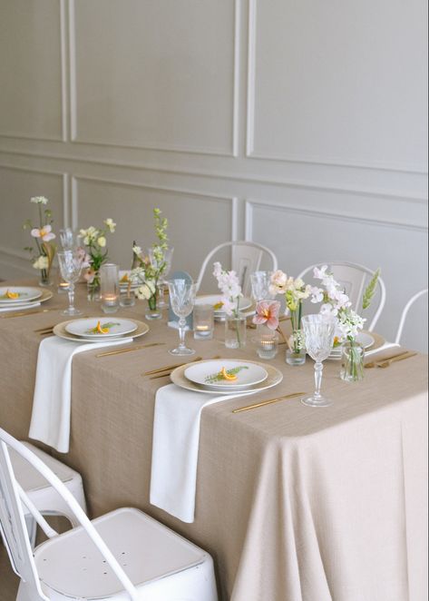 Bud Floral Arrangements, White And Blush Table Setting, Rectangle Table Bud Vases, Minimal Bridal Shower Table Decor, Bud Flower Arrangement Wedding, Bud Vases And Tall Candles, Bud Vase And Candle Tablescape, One Long Wedding Table, Wedding Head Table Bud Vases