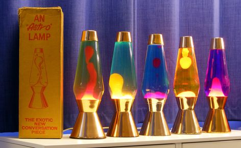 Vintage Lava Lamp, Lava Lamp Aesthetic, Cool Lava Lamps, Stranger Things Halloween, Lamps Vintage, Lava Lamps, Unusual Home, The 60s, Retro Decor