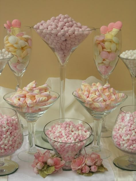 Sweet Buffet, Sweet Carts, Idee Babyshower, Sweet Bar, Christening Party, בר מצווה, Candy Table, Candy Bars, Wedding Candy