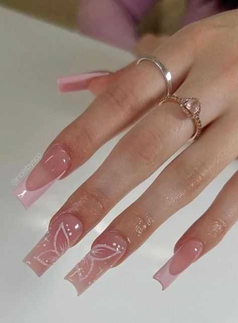 Simple Nail Art Neutral, Manicure Ideas No Acrylic, Cute Color Combinations For Nails, Nail Designs That Go With Everything, Cute Square Nails Long, Cute Long Nails Ideas Simple, Pretty And Simple Nails, Baby Pink Design Nails, Nail Inspiration Coffin Shape