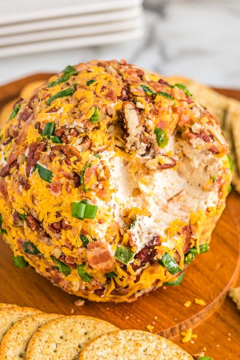 Make the best Bacon Ranch Cheese Ball for your next party. With the perfect blend of savory seasonings, it’s an amazing shareable appetizer that nobody can resist. Yacht Rock Party Food, Bacon Ranch Cheese Ball Recipe, Pimento Cheese Recipes, Vegan Bacon, Best Bacon, Cold Appetizers, Bacon Ranch, Cheese Ball Recipes, Superbowl Snacks