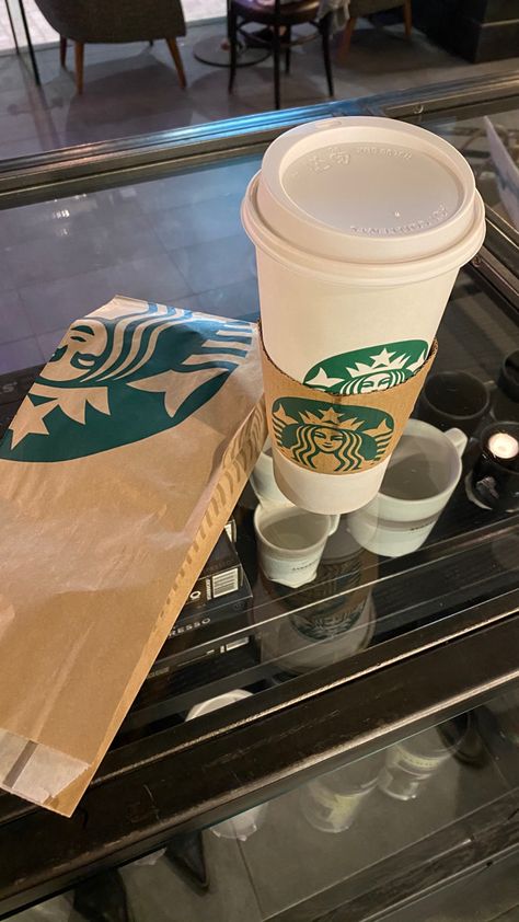 Delhi Morning, Starbucks Morning, Cafe Snap, Café Starbucks, Food Captions, Starbucks Reserve, Travel Picture Ideas, Vegetarian Fast Food, Starbucks Lovers