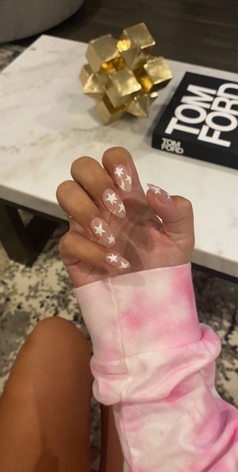 White Nails With Pink Stars, Art Drawings Tutorials, Stars Nails Design, Star Nails Design, Nail Design Star, Nails Design Tutorial, Starry Nails, Nails Star, Stars Nails