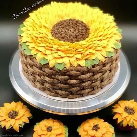 American Buttercream Frosting, Piping Ideas, Dedication Cake, Cake Styles, Sunflower Cake, Punta Gorda Florida, American Buttercream, Sunshine Cake, Local Bakery