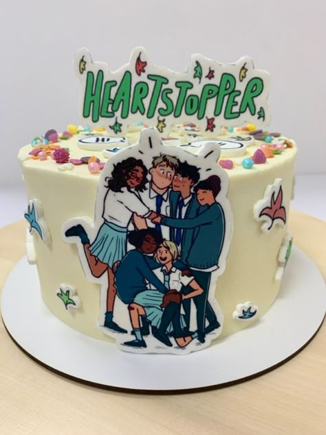 Heartstopper Birthday Cake, Heartstopper Party Ideas, Heartstopper Cakes, Heartstopper Birthday Party, B Day Cake, Alice Oseman, Heart Stopper, Funny Birthday Cakes, Cute Snacks