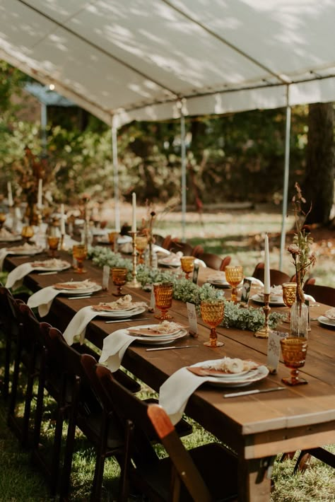 A Vintage DIY Backyard Wedding With Thrifted Wedding Table Decor Homey Outdoor Wedding, Diy Backyard Wedding On A Budget Wedding Ceremony Decor, Daytime Outdoor Wedding, Earthy Backyard Wedding, Summer Camp Wedding Table Decor, Vintage Wedding Set Up, Backyard Party Wedding, Boho Garden Party Wedding, French Backyard Wedding